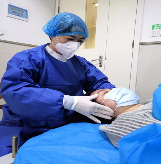 中华人民卫生健康委员会官网查询流程