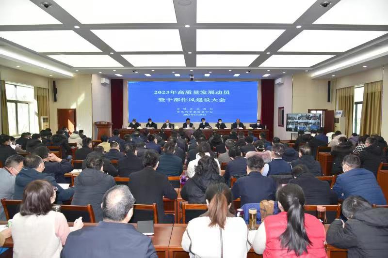 求一篇学习大在校生心思平安教育课程后的心得体会和收获的文章