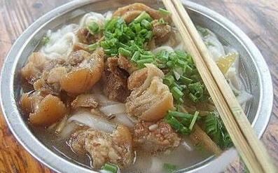 防城港的小吃街在哪里