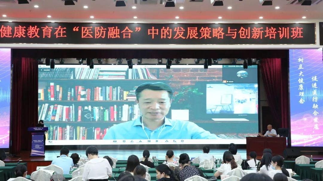 肥壮和肥胖的区别