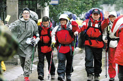 亲历体验周到服务