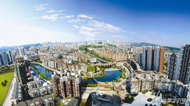 请问四川广安刚才地震了吗?