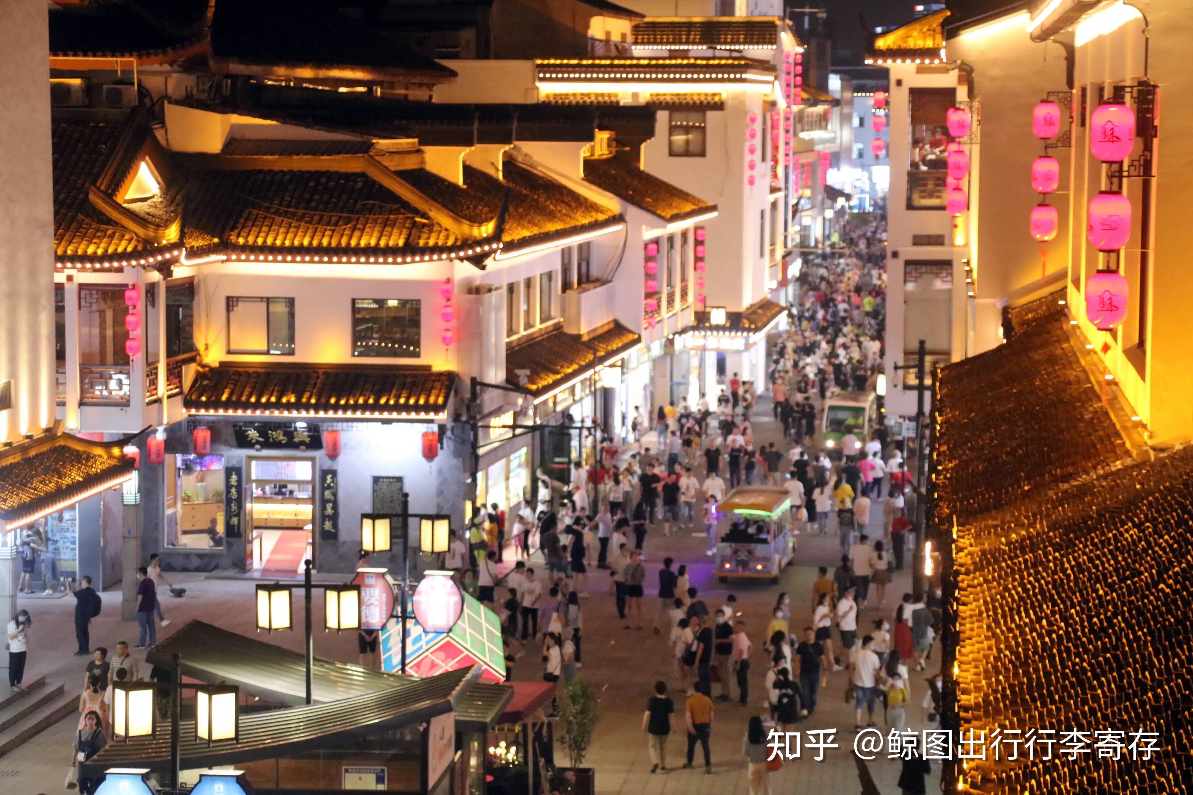 苏州观前街旁边