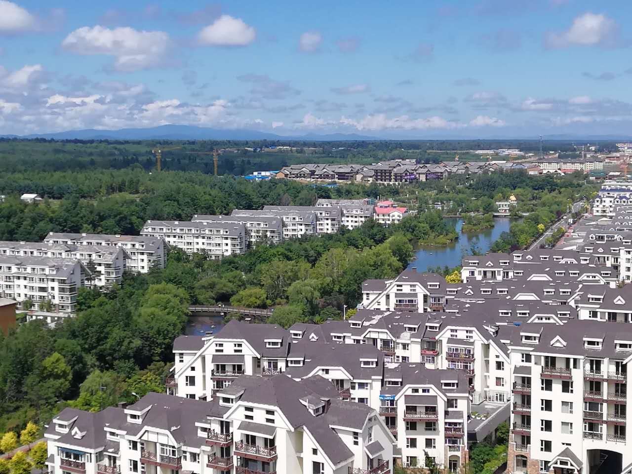 特意是店主对当地来长白山旅行的主人基本做到有求必应